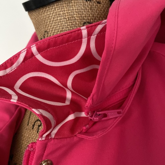 Dennis by Dennis Basso Women's L Hot Pink Rain Coat Hooded Jacket NEW - Picture 4 of 10